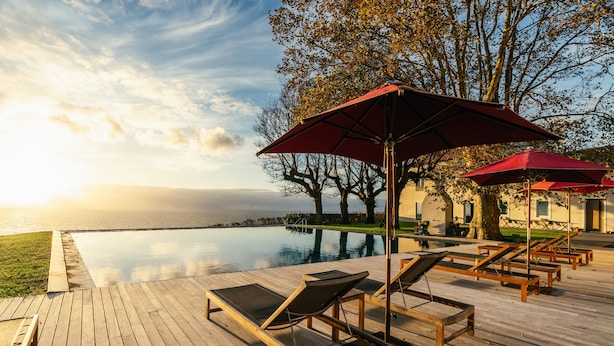 Indoor pool, outdoor pool, open 9:00 AM to midnight, pool umbrellas - Sensi Azores Nature and SPA (Ponta Delgada)