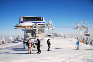 Snow and ski sports