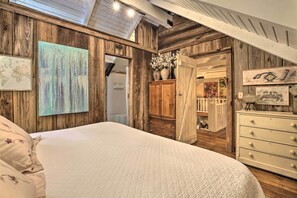 3 quartos, acesso à internet, roupa de cama