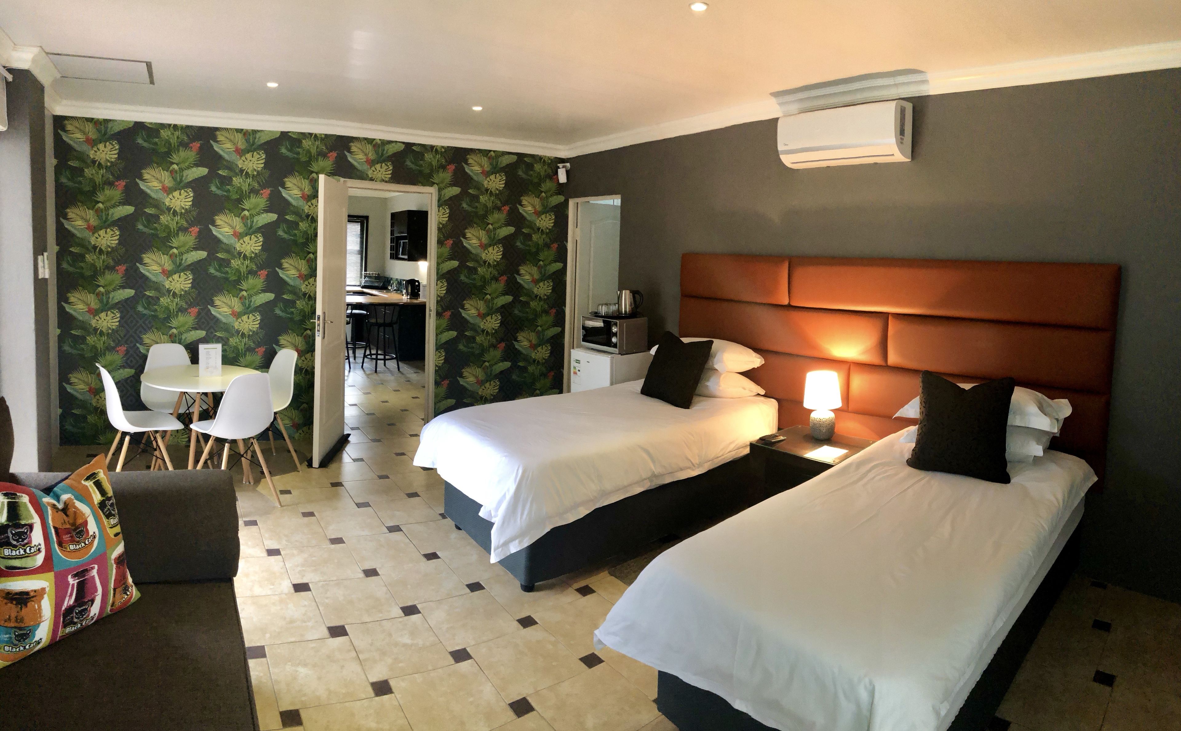 Garden Studio 1 | Blackout drapes, iron/ironing board, free WiFi, bed sheets