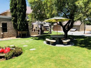 Garden - Modern Goldfields Apartments (Matjhabeng)