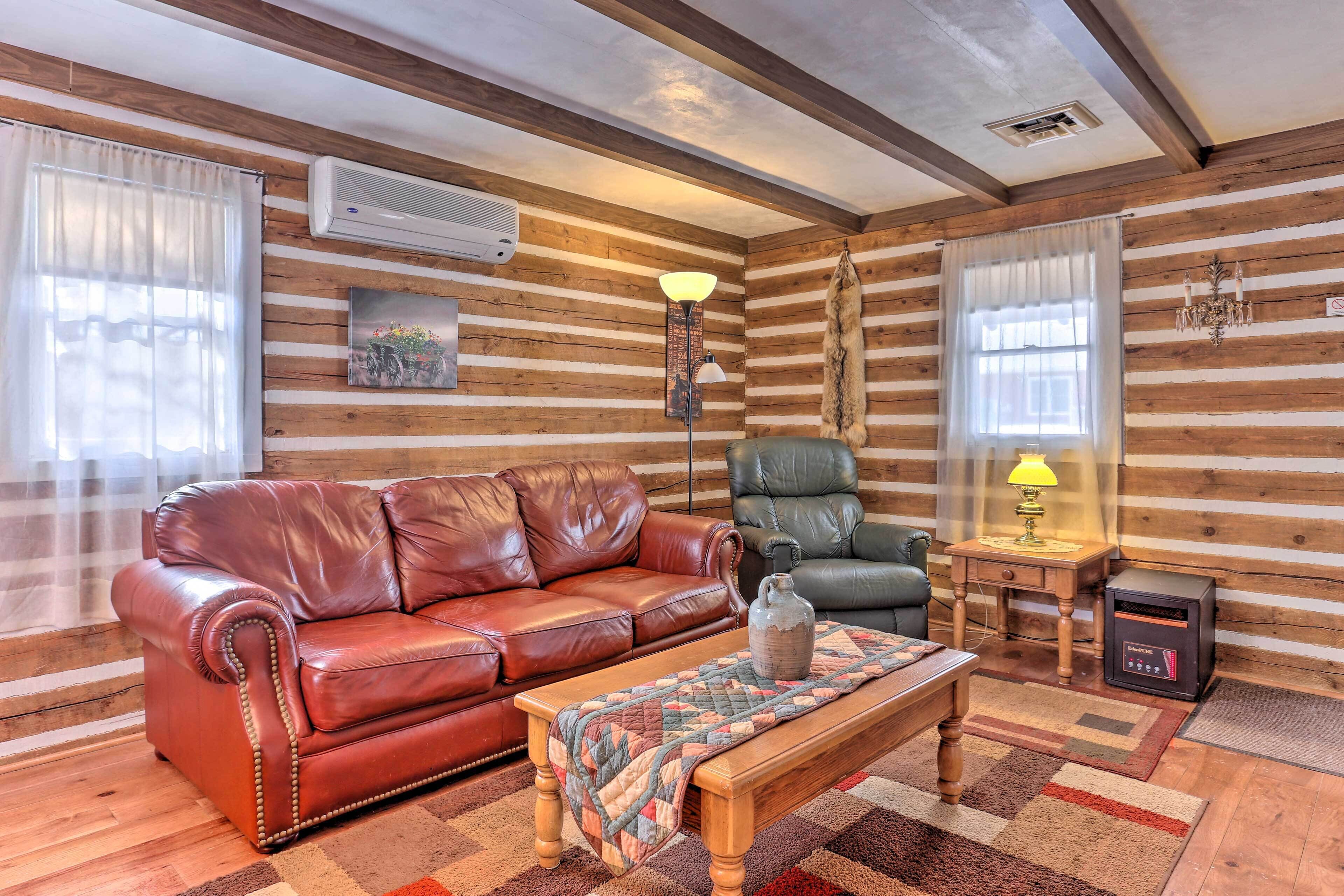 'Maltese Ranch Cabin' Near Medora Attractions!