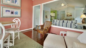 Living area - Links 10B (Hilton Head Island)