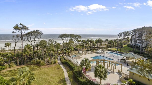 Unclassified image, 1 of 3, button - Hampton Place 6406 (Hilton Head Island)