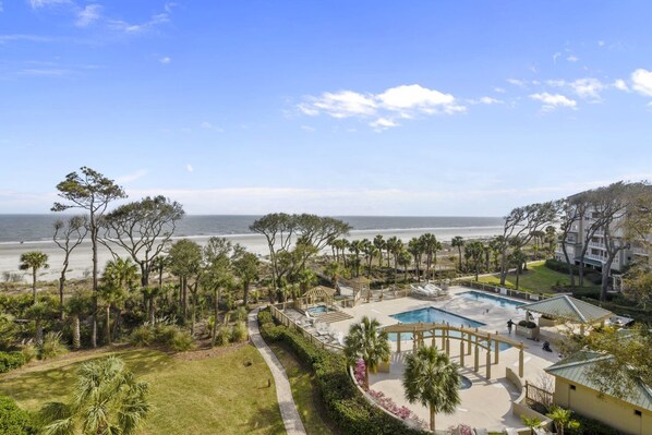 Resort view - Hampton Place 6406 (Hilton Head Island)
