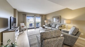 Unclassified image, 5 of 45, button - Ocean One 103 (Hilton Head Island)