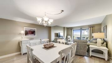 3 bedrooms, desk, free WiFi