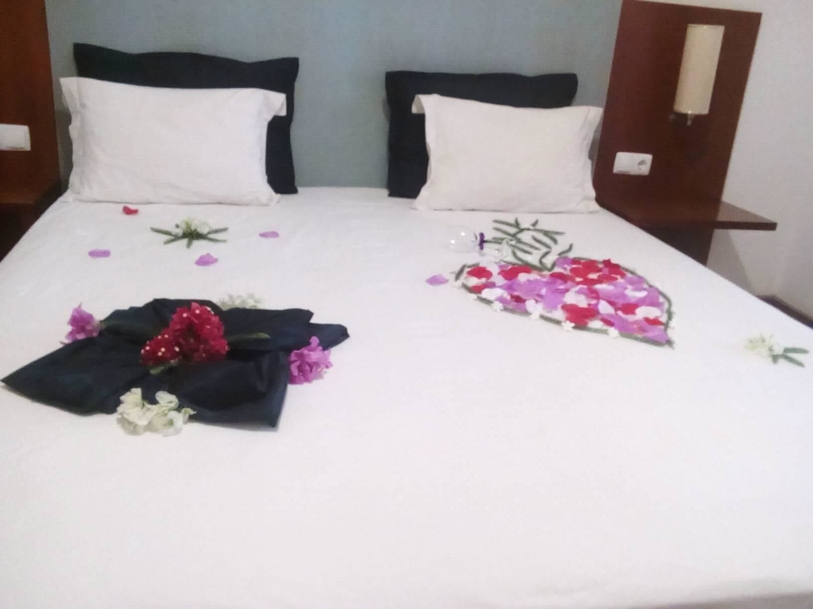 Double Room | In-room safe, free cribs/infant beds, rollaway beds