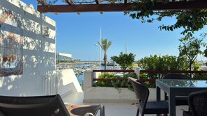 Outdoor dining - Vista Marina Exclusiva | T1 HsRentals Vilamarina (Vilamoura)