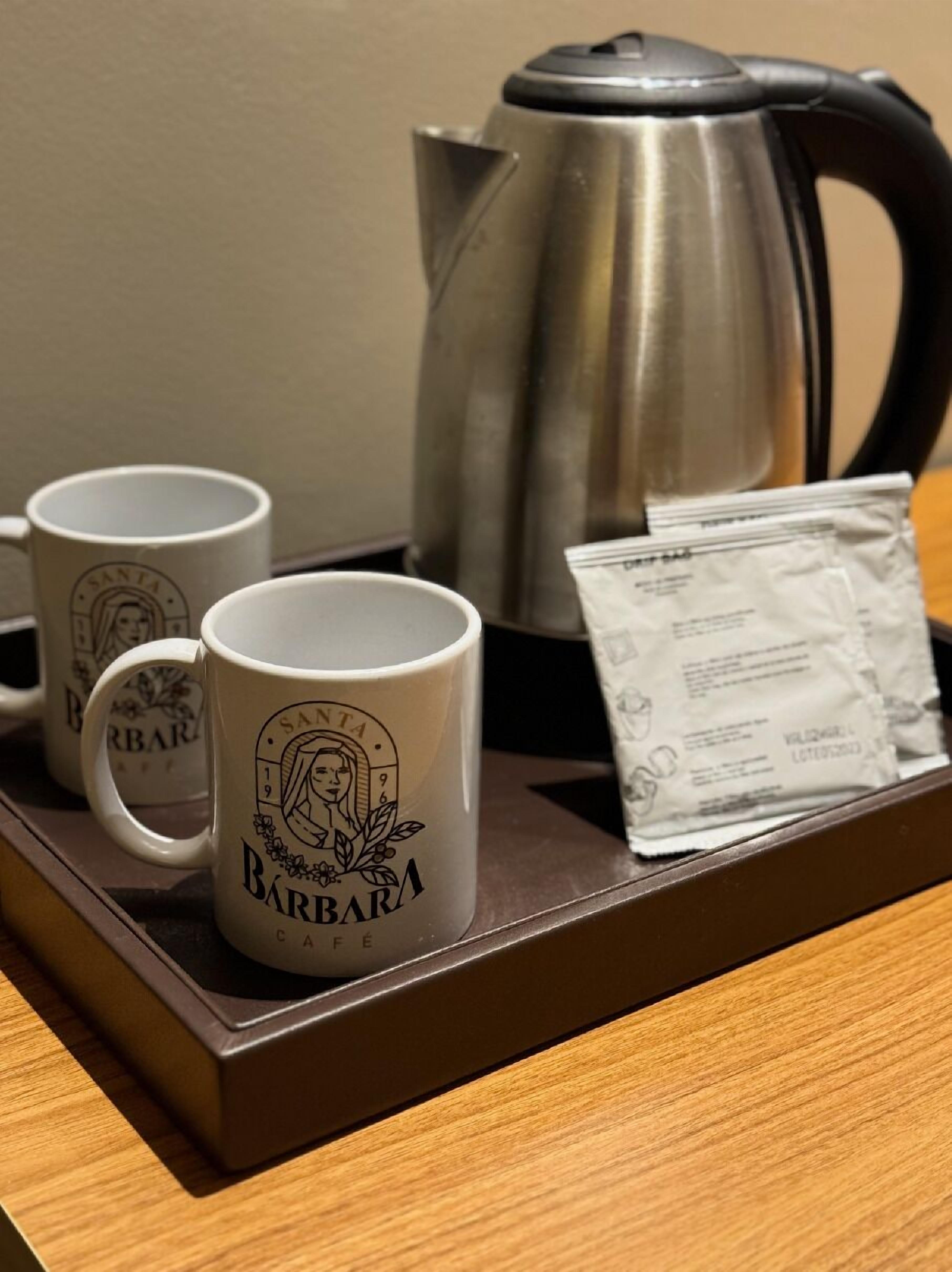 1 bedroom, blackout curtains, soundproofing, free wifi