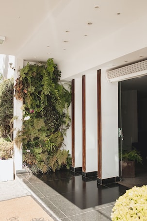 Exterior. Ouro Cerrado Palace Hotel