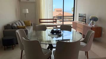 Departamento, varias camas | Servicio a la habitación
