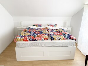 1 bedroom, WiFi, bed sheets