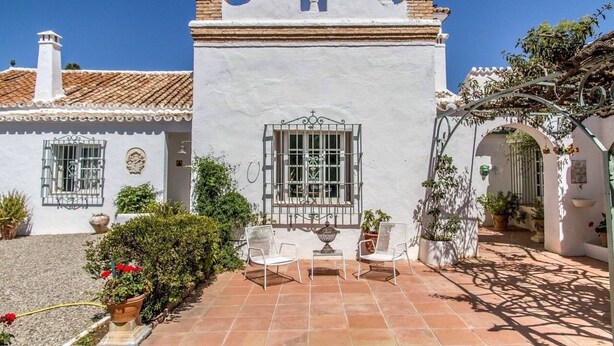 Front of property - Cortijo de Correa (Marbella)