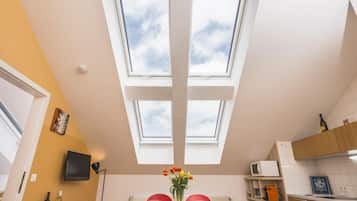 Refrigerador, microondas, parrilla de estufa y lavavajillas