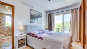 3 Schlafzimmer, Zimmersafe, Bügeleisen/Bügelbrett, kostenloses WLAN