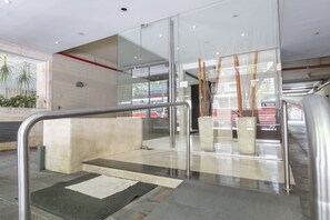 Property entrance - Charcas 2 by Be Local Argentina (Buenos Aires)