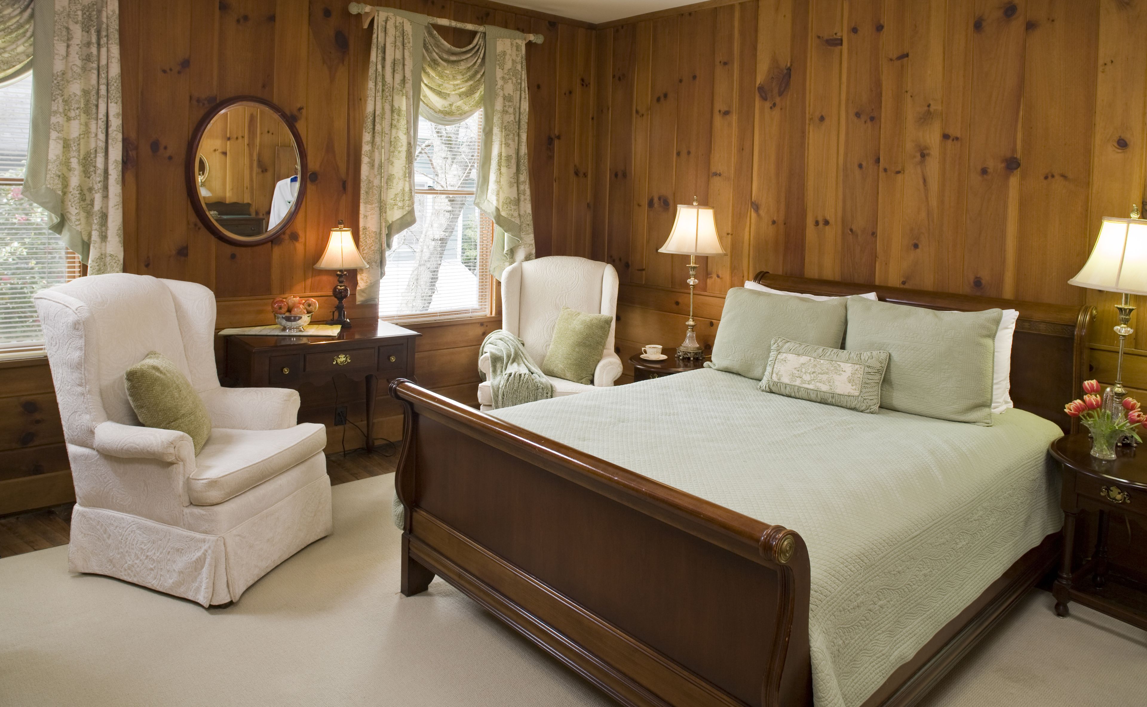 deluxe king | individually decorated, individually furnished, iron/ironing board