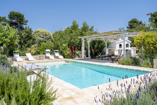 Piscine extérieure