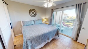 2 chambres, fer et planche à repasser, accès à Internet, literie fournie