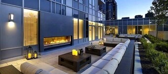 Closed to subway 1+1 Luxury Condo With Parking and Wifi