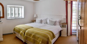 3 間睡房、熨斗/熨衫板、可攜式嬰兒床、Wi-Fi