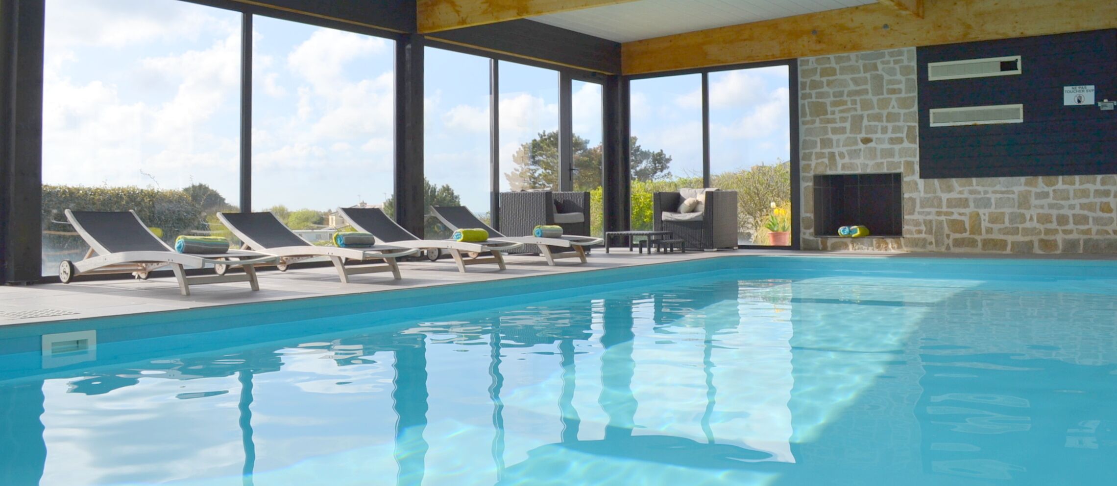 Piscine couverte, piscine chauffée