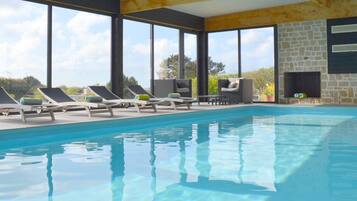 Piscine couverte, piscine chauffée