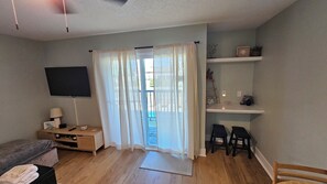 Smart TV - "Suite Caroline” By the Beach & a Pool? Oh yes yes! (Carolina Beach)