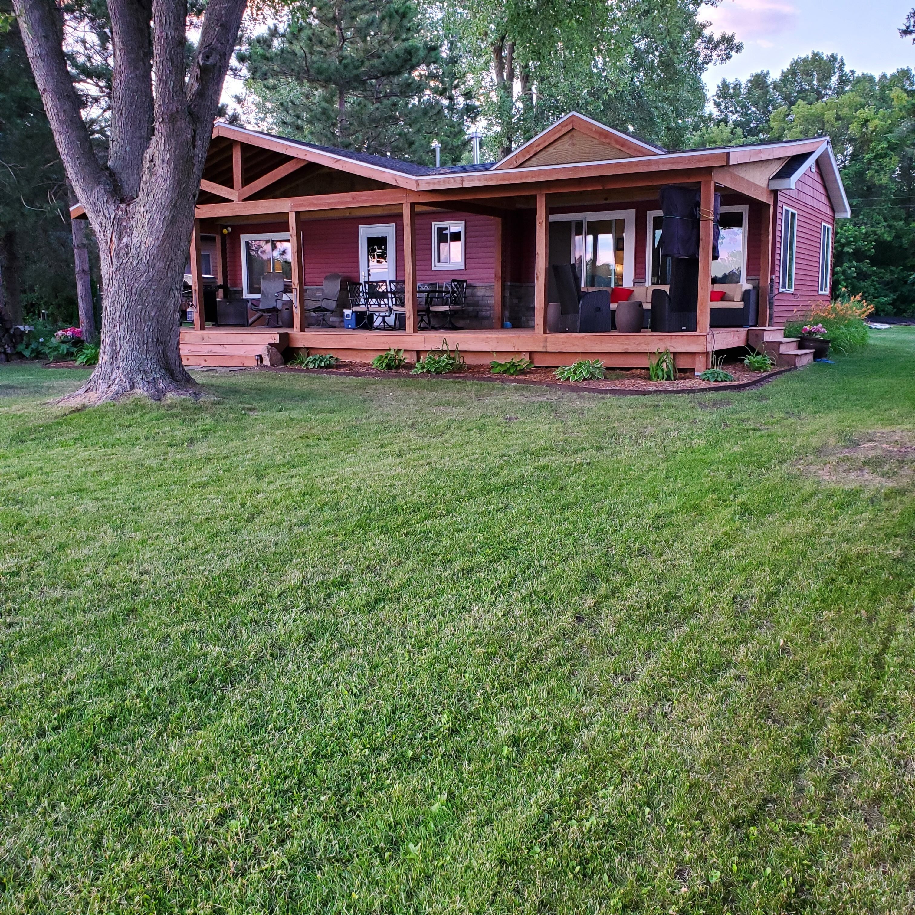 2 Bedroom / 1.25 Bath - Fun Family Getaway Or Quiet Time