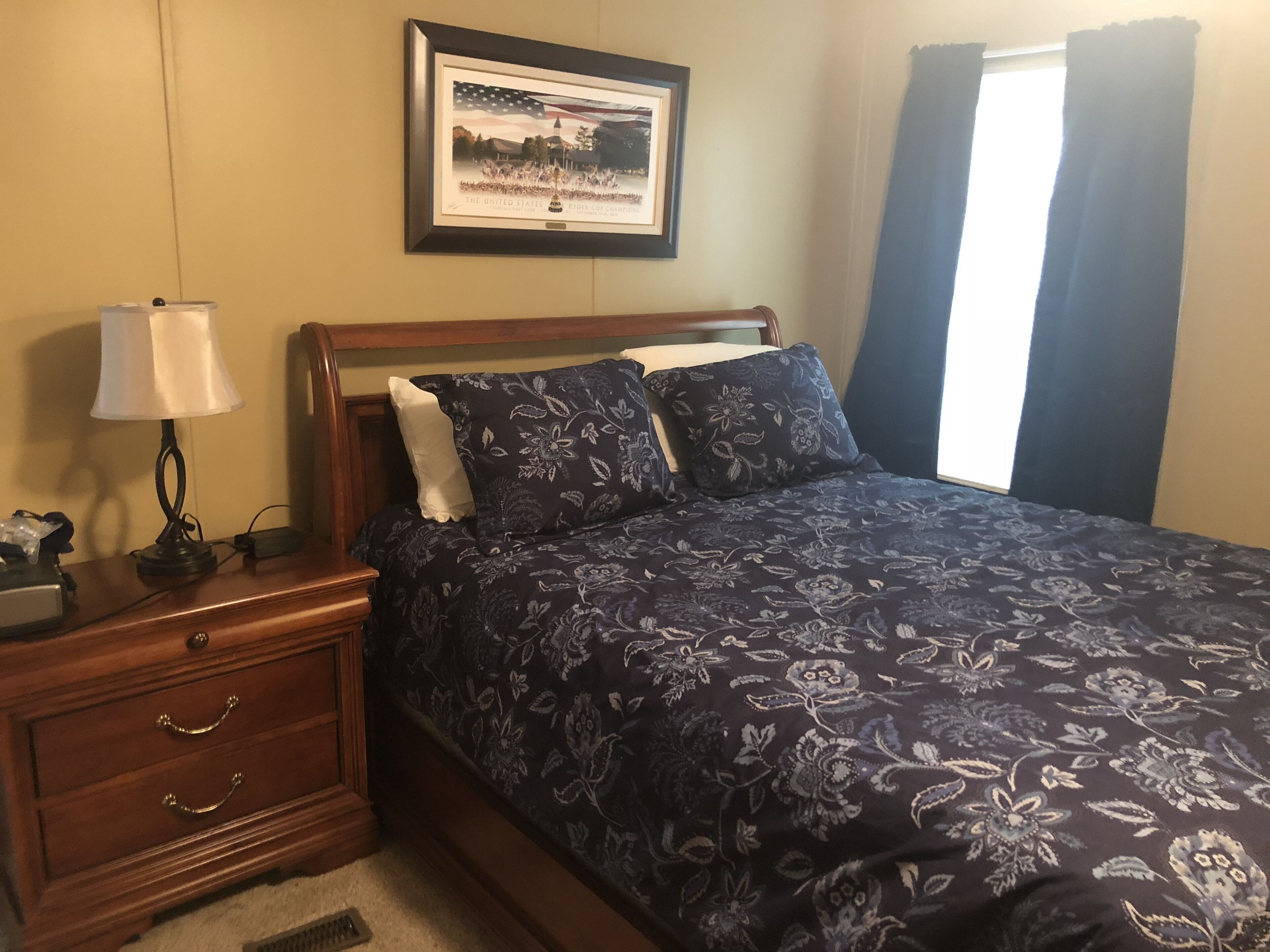 Fish cleaning station, screened back porch, covered front porch, fire pit.   