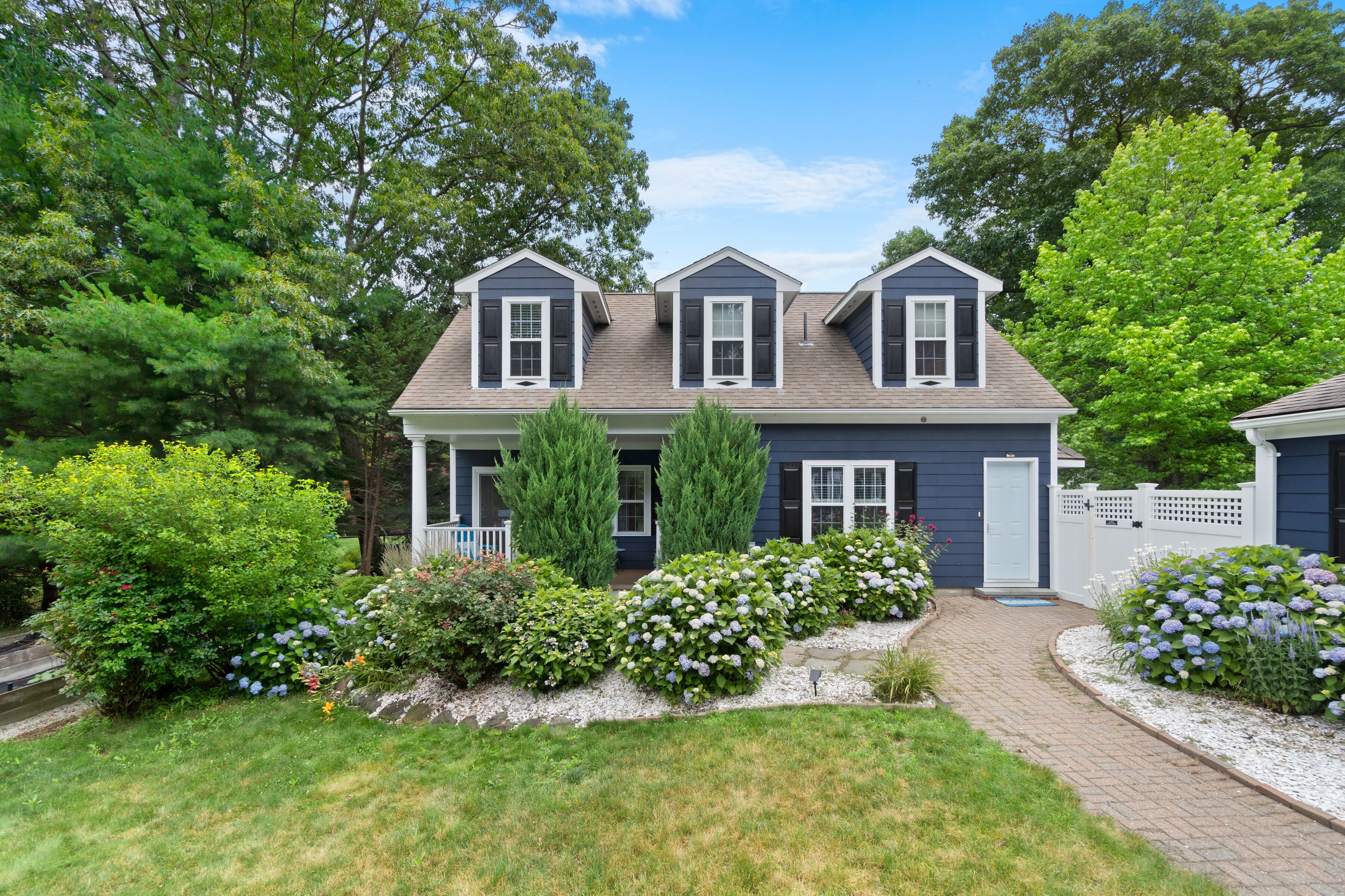 Good Vibrations: A quiet Rhode Island getaway, between Providence & Newport