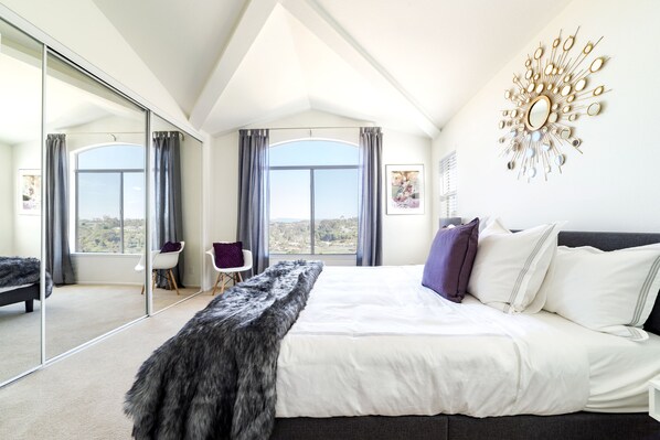 2 bedrooms, iron/ironing board, WiFi, bed sheets - ★Sunny Condo 5min from the Beach★ (Laguna Niguel)