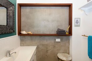 Kostenlose Toilettenartikel, Haartrockner