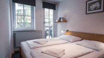 2 habitaciones, tabla de planchar con plancha y wifi gratis