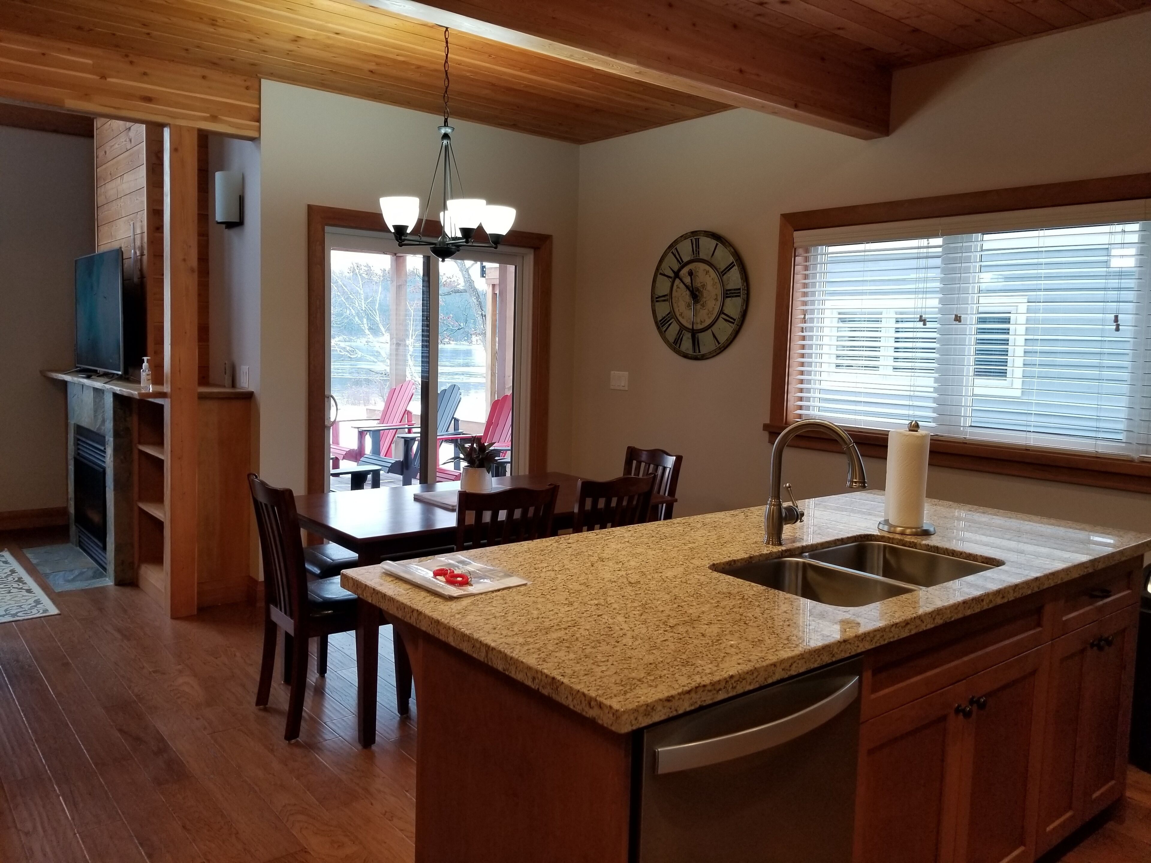 1B - 3 Bedroom in Duplex