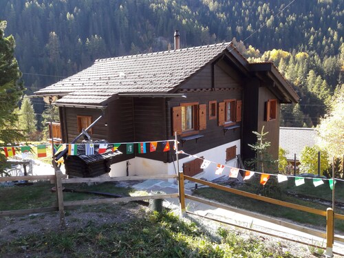 Zinal-Ayer spacious, family friendly chalet for 4