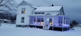 Totally Renovated 1 bedroom appartment