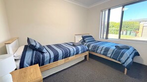 2 bedrooms, bed sheets