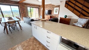 Interior - Seaview Townhouse 2 - walk to the beach - Bring your own linen (SOUTH WEST ROCKS)
