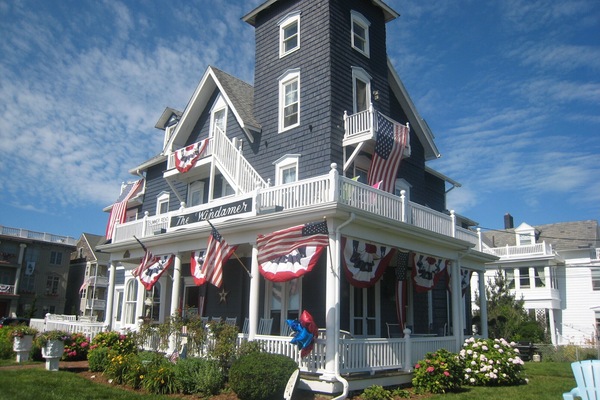 OCEANFRONT GUESTHOUSE