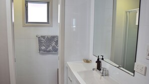 Dusche, Toilettenpapier