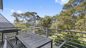 Outdoor dining - Morgans @ Lorne - with WiFi (Lorne)
