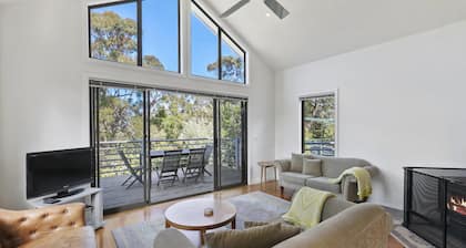 Morgans @ Lorne - with WiFi