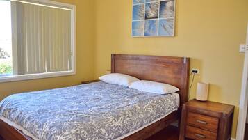 3 bedrooms, Internet