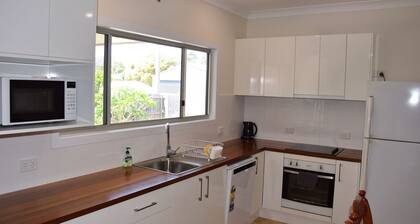 Three/Fifty Four Straight St Hat Head