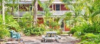 Arakoon House 3 - walk to the beach - Bring your own linen