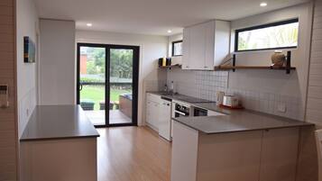 Microwave, dishwasher