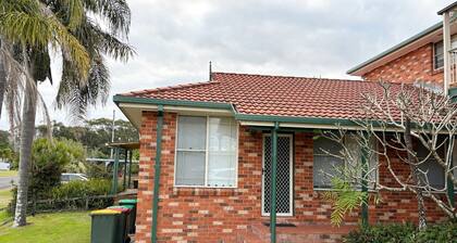 Chalkers Unit - close to golf course