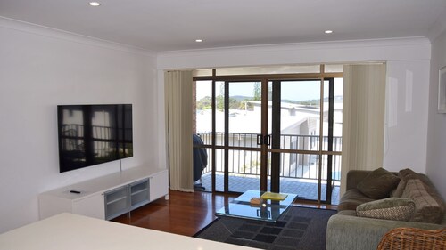 Seacrest Unit 4 - walk to the beach - Bring your own linen
